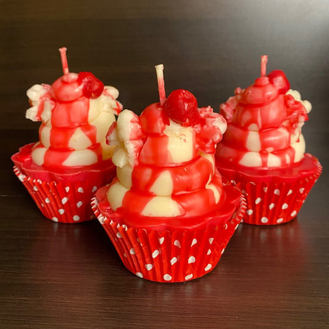 Cranberry Kettlecorn Cupcake - Happy Kat Candles & Gifts