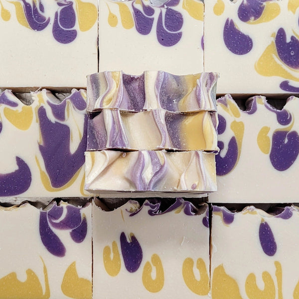 Handmade Artisan Soap- Lavender Dreams - Happy Kat Candles & Gifts