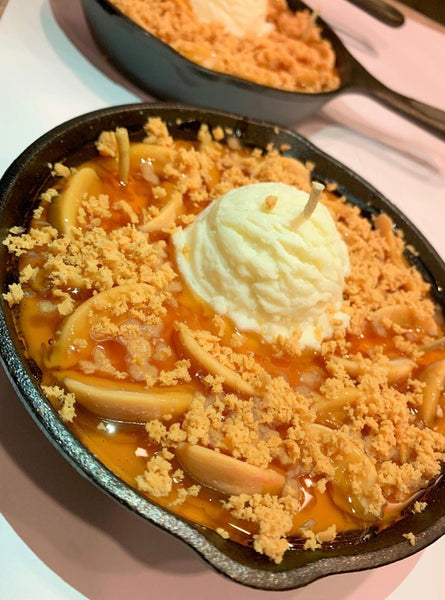 Peach Cobbler Skillet - Happy Kat Candles & Gifts